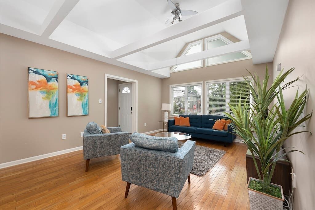 Photo of Livingroom in Cherry