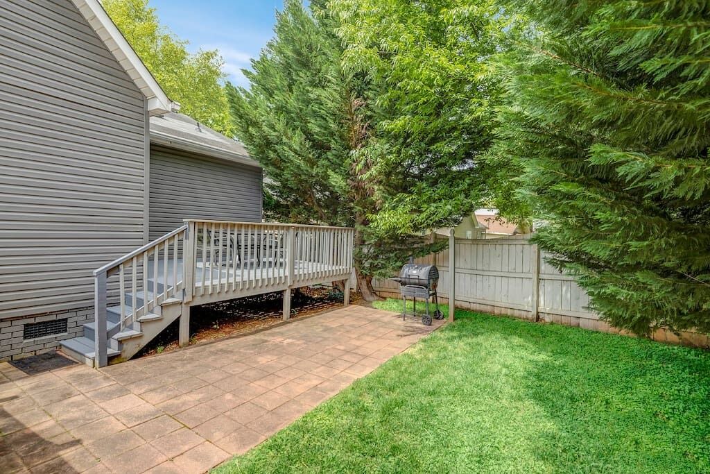 Photo of Patio Balcony in Cherry