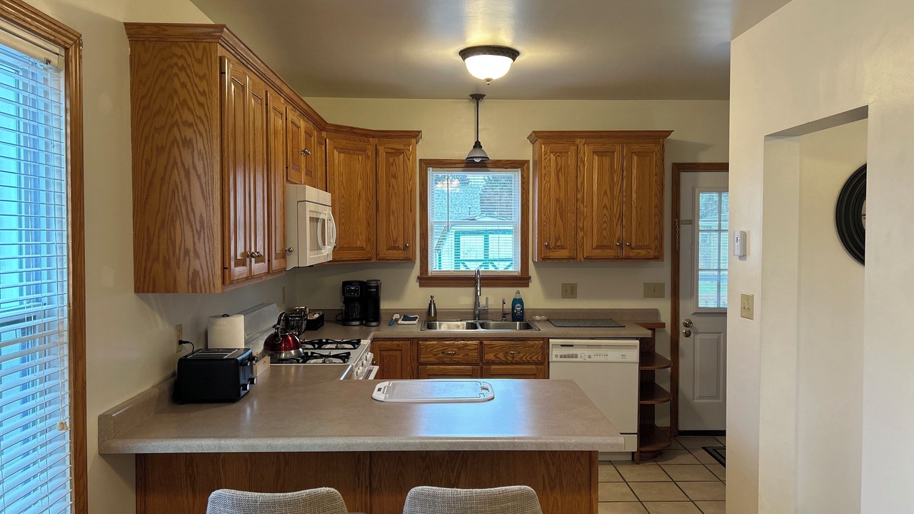 Photo of Kitchen in Grove City