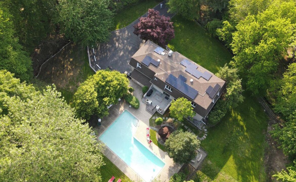 Photo of Outdoor in Cresskill