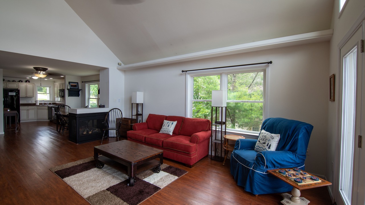 Photo of Livingroom in Lakeside