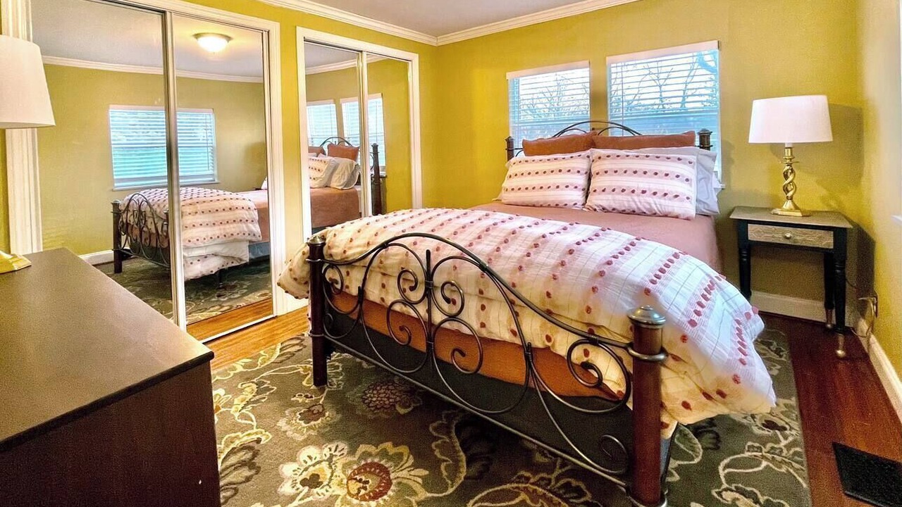 Photo of Bedroom in Bakerton
