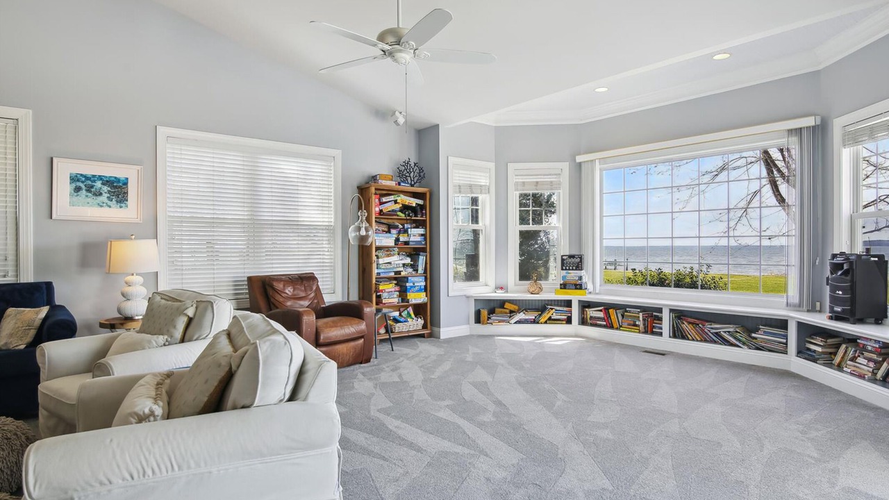 Photo of Bedroom in Grasonville