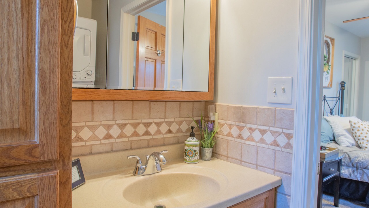 Photo of Bathroom in Blooming Glen