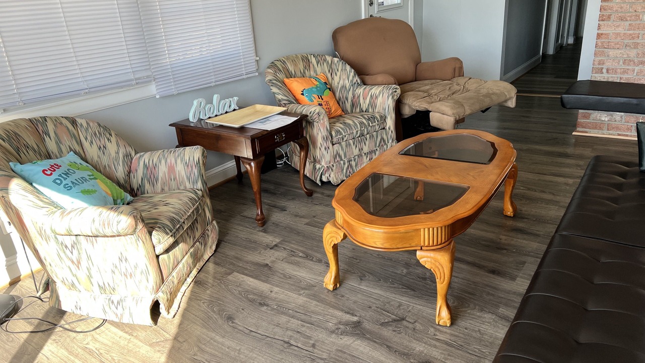 Photo of Livingroom in Colonial Beach