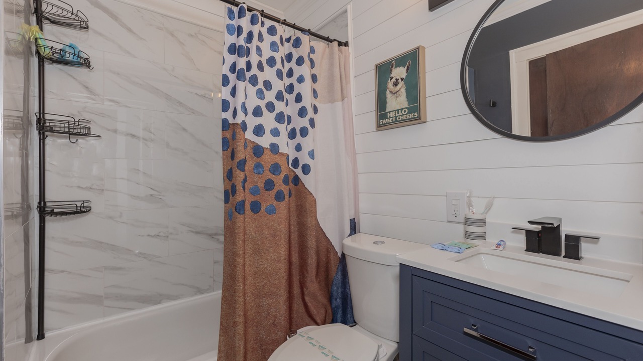 Photo of Bathroom in Little Italy