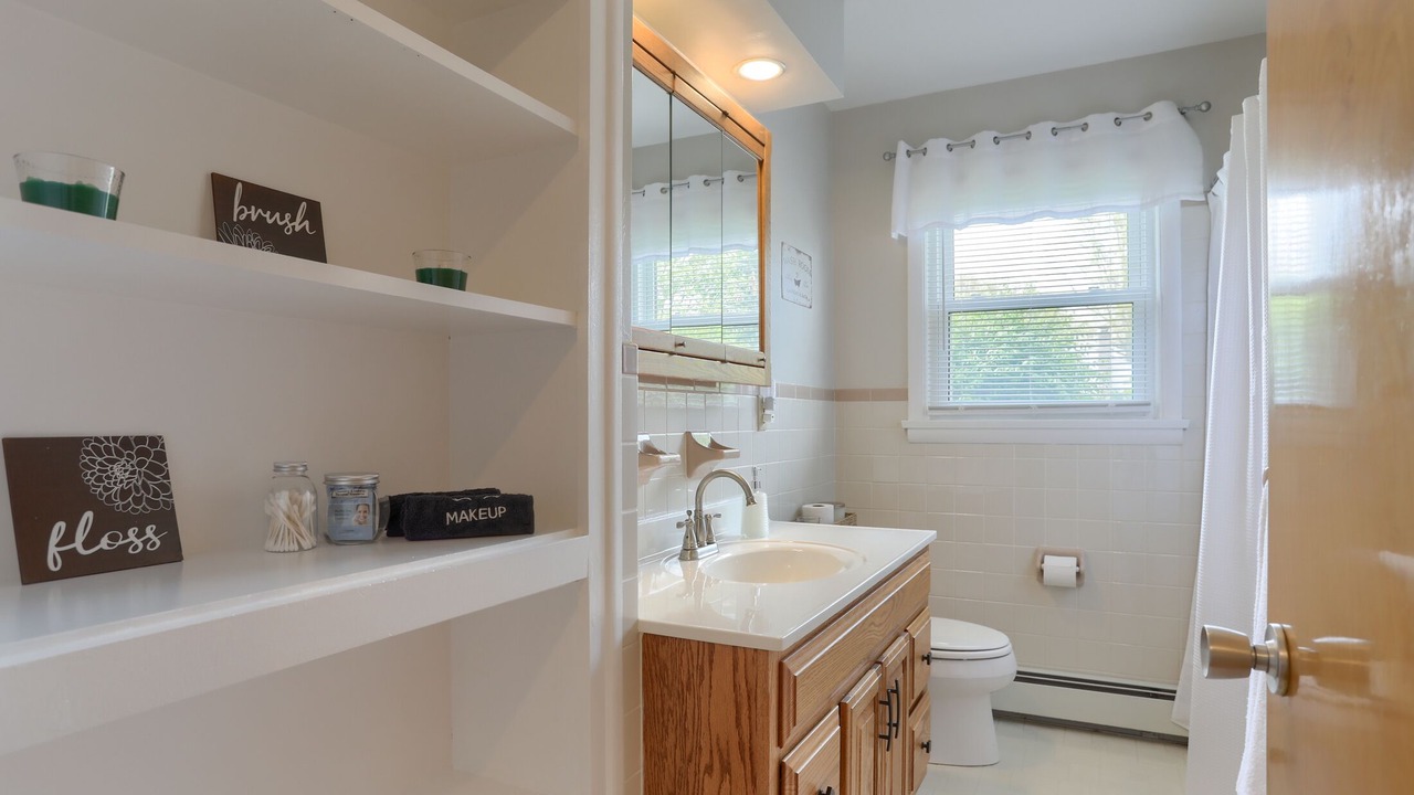 Photo of Bathroom in Palmyra