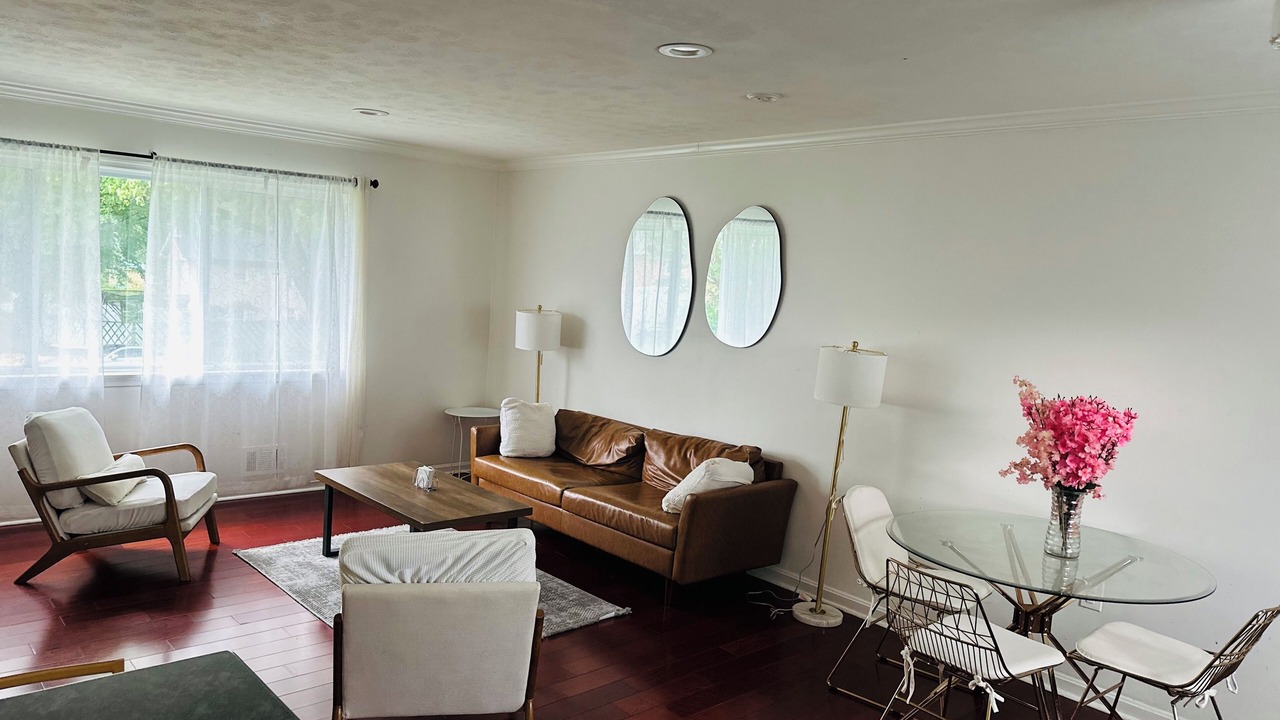 Photo of Livingroom in Capitol Heights