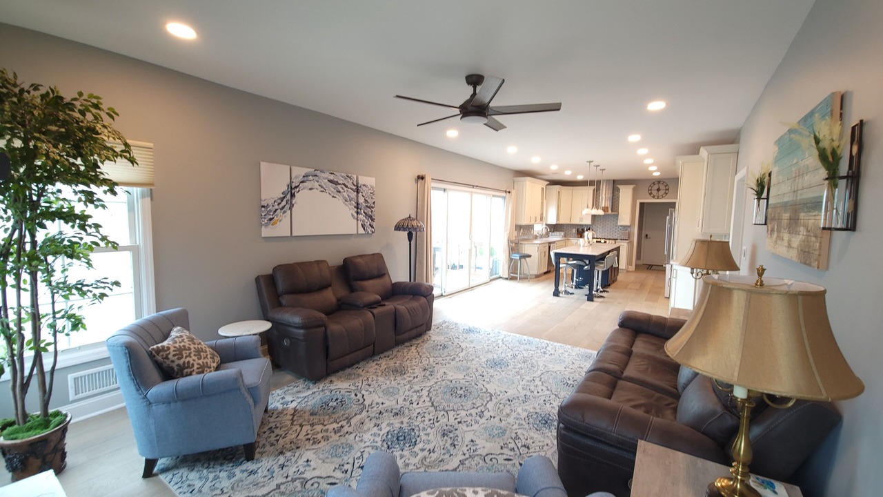 Photo of Livingroom in Mantoloking
