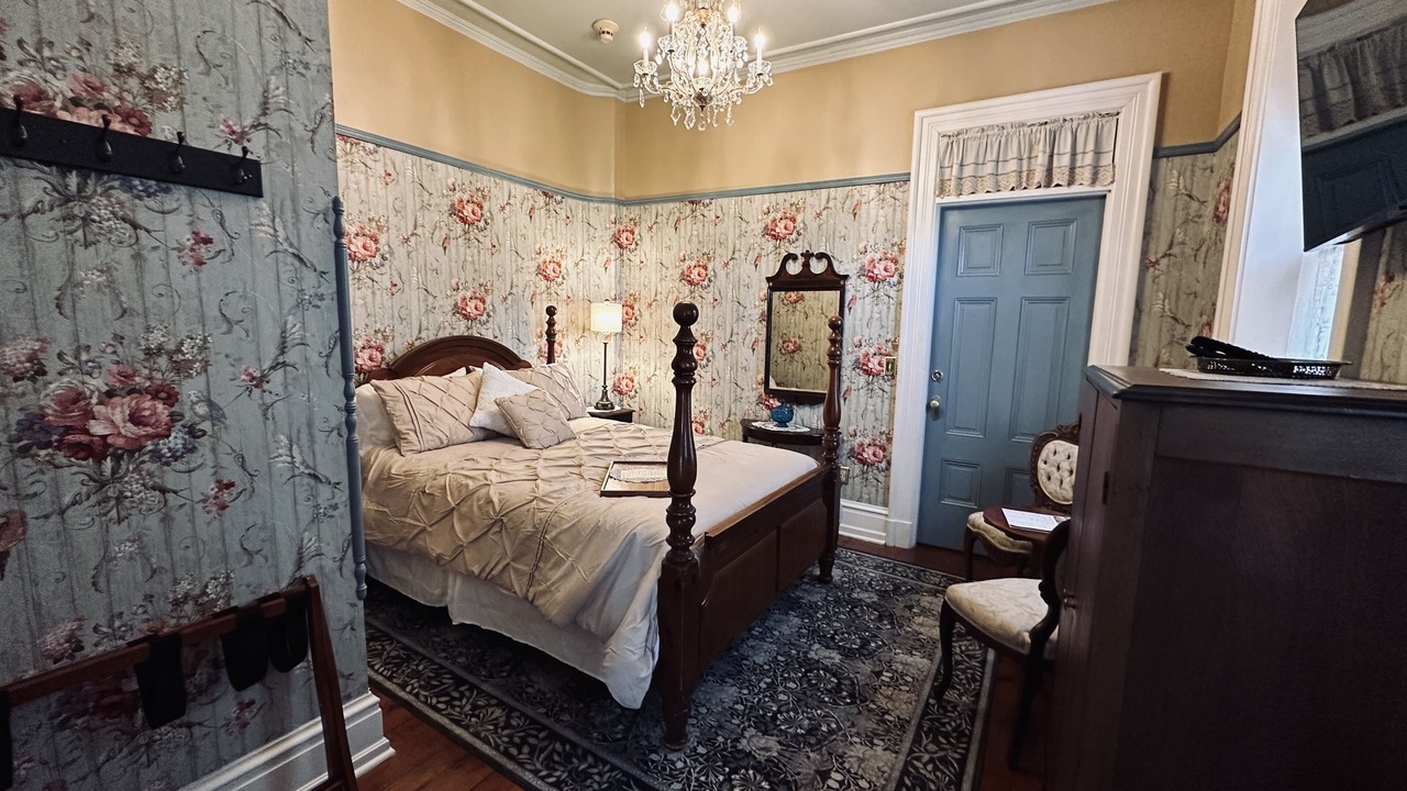 Photo of Bedroom in Marietta