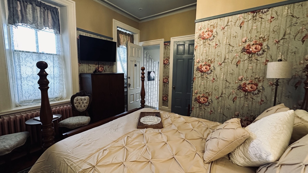 Photo of Bedroom in Marietta