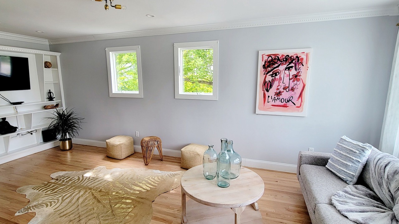 Photo of Livingroom in Long Branch