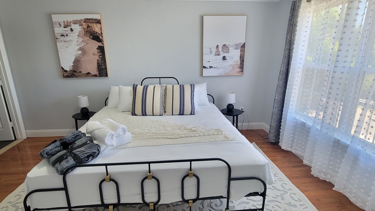 Photo of Bedroom in Long Branch