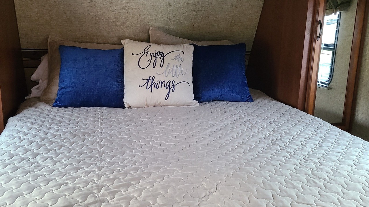 Photo of Bedroom in Mount Nebo