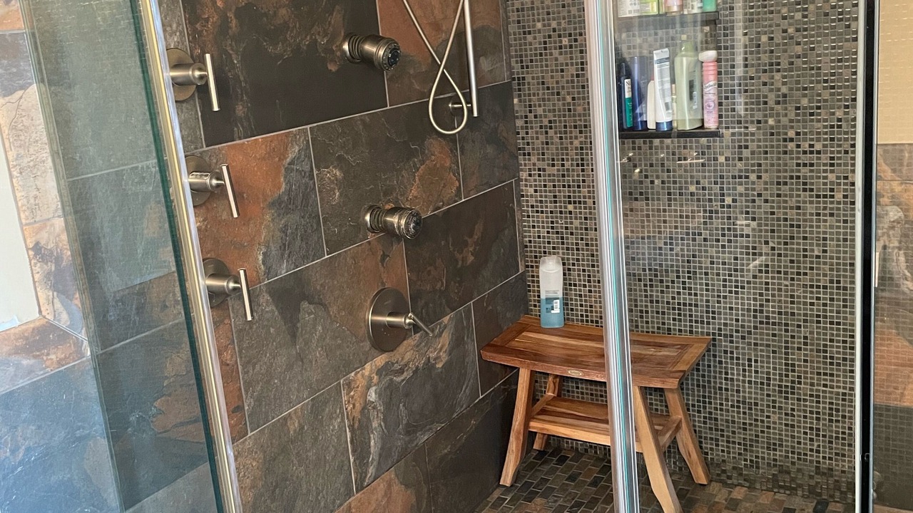 Photo of Bathroom in Beach Haven West