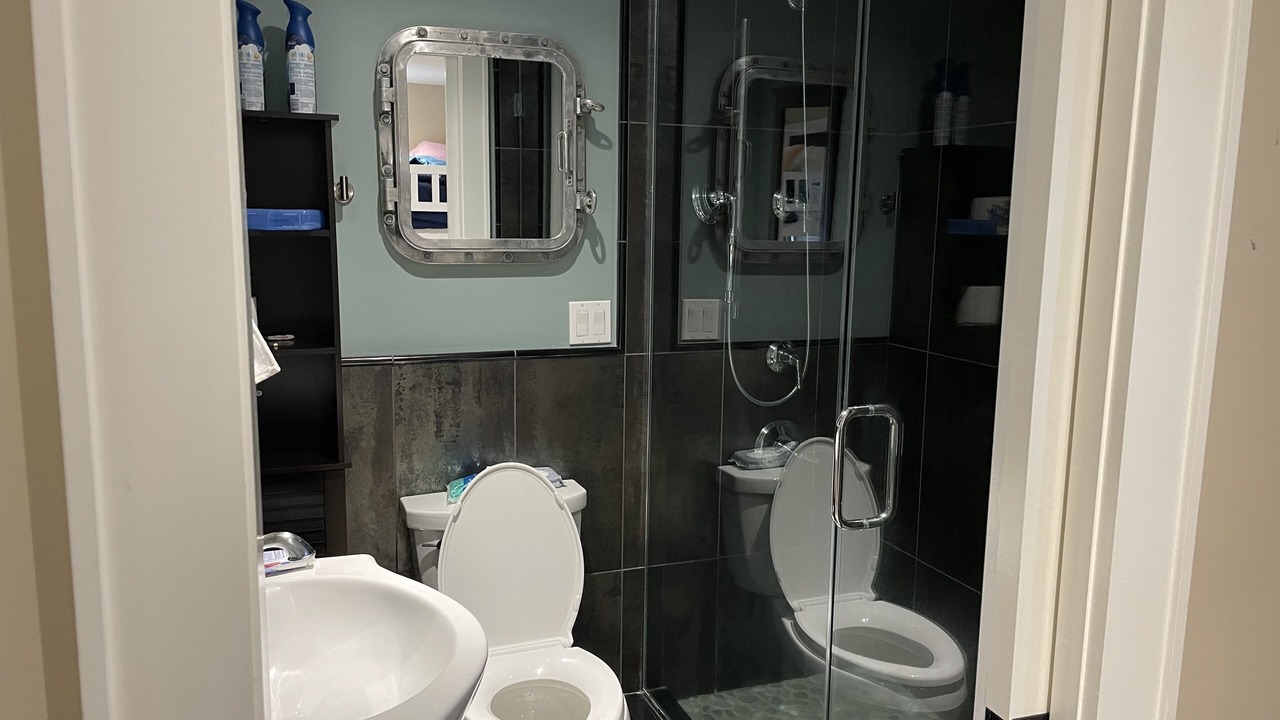Photo of Bathroom in Beach Haven West