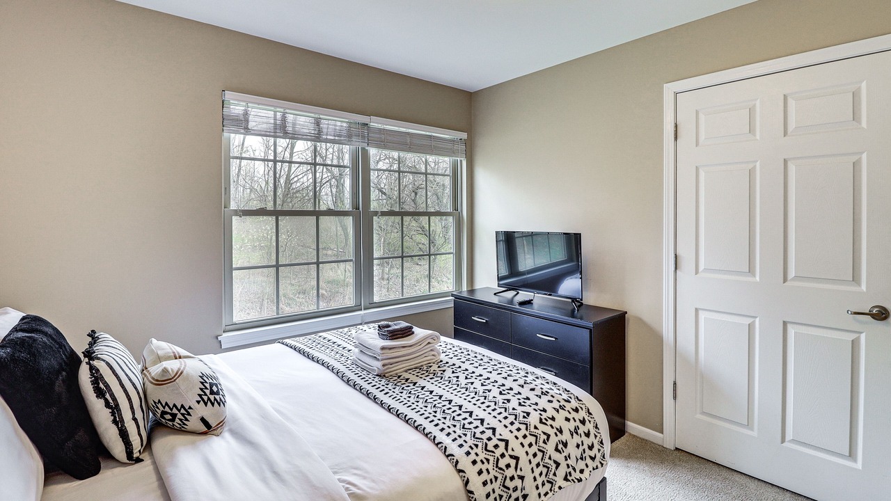 Photo of Bedroom in Monroeville