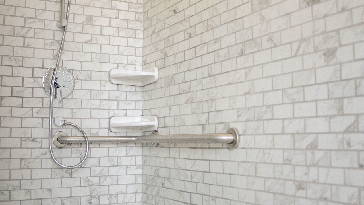 Photo of Bathroom in Kipling