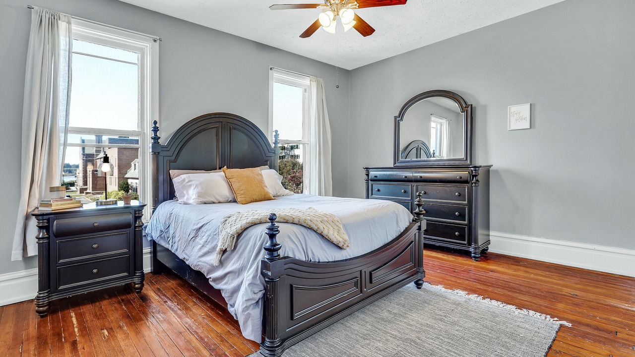 Photo of Bedroom in Harrisburg - Hershey