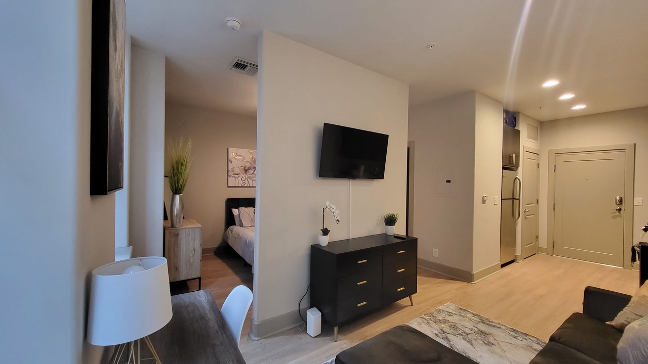 Photo of Bedroom in Downtown Baltimore