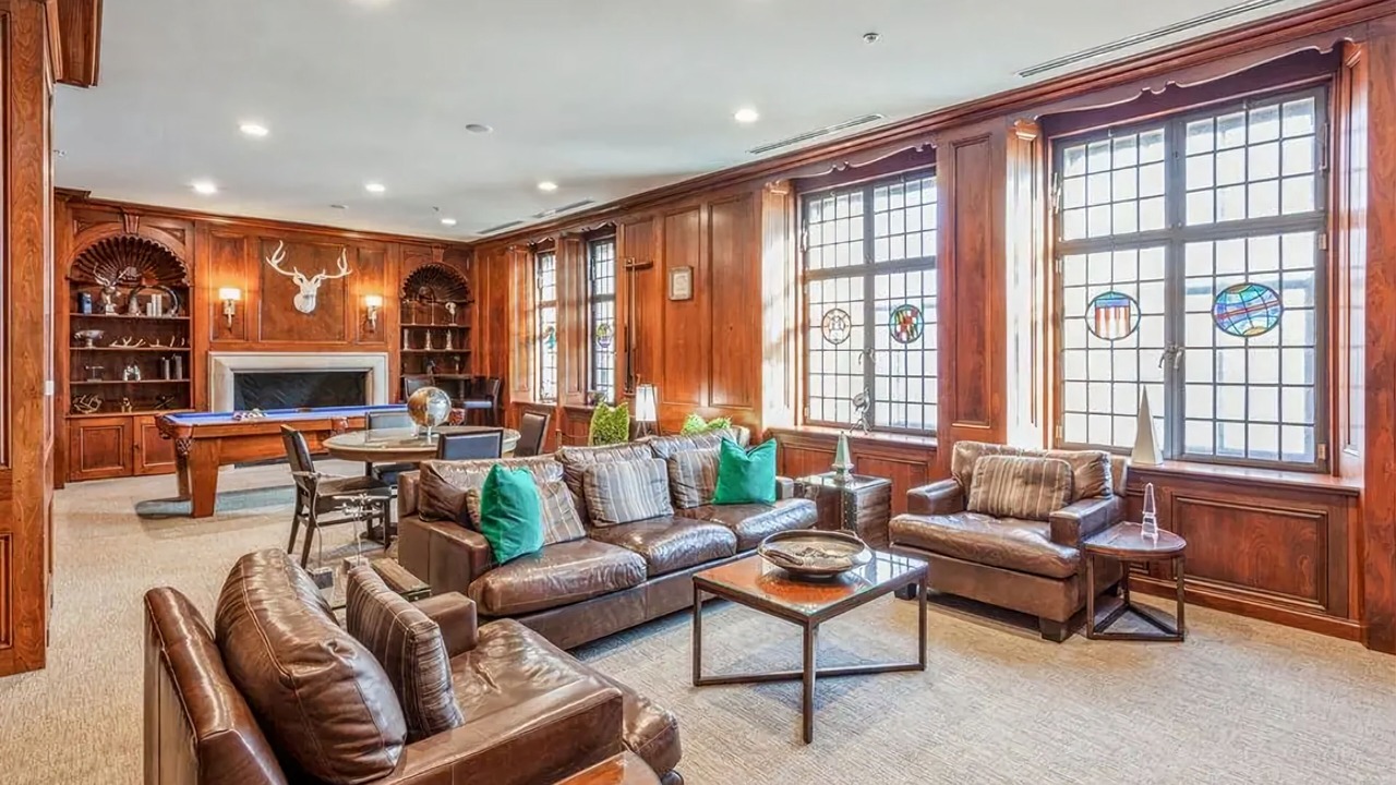 Photo of Livingroom in Downtown Baltimore
