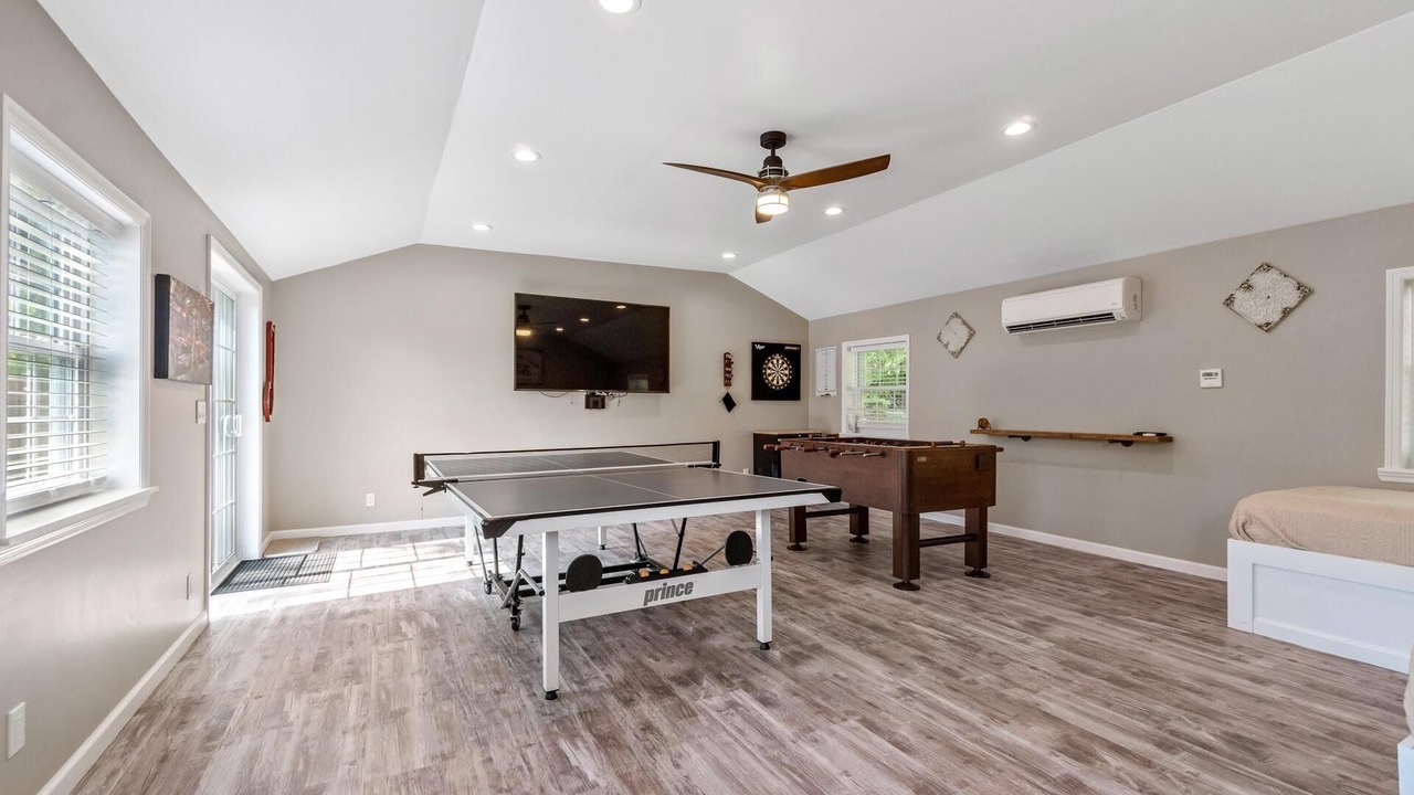 Photo of Bedroom in Newburgh