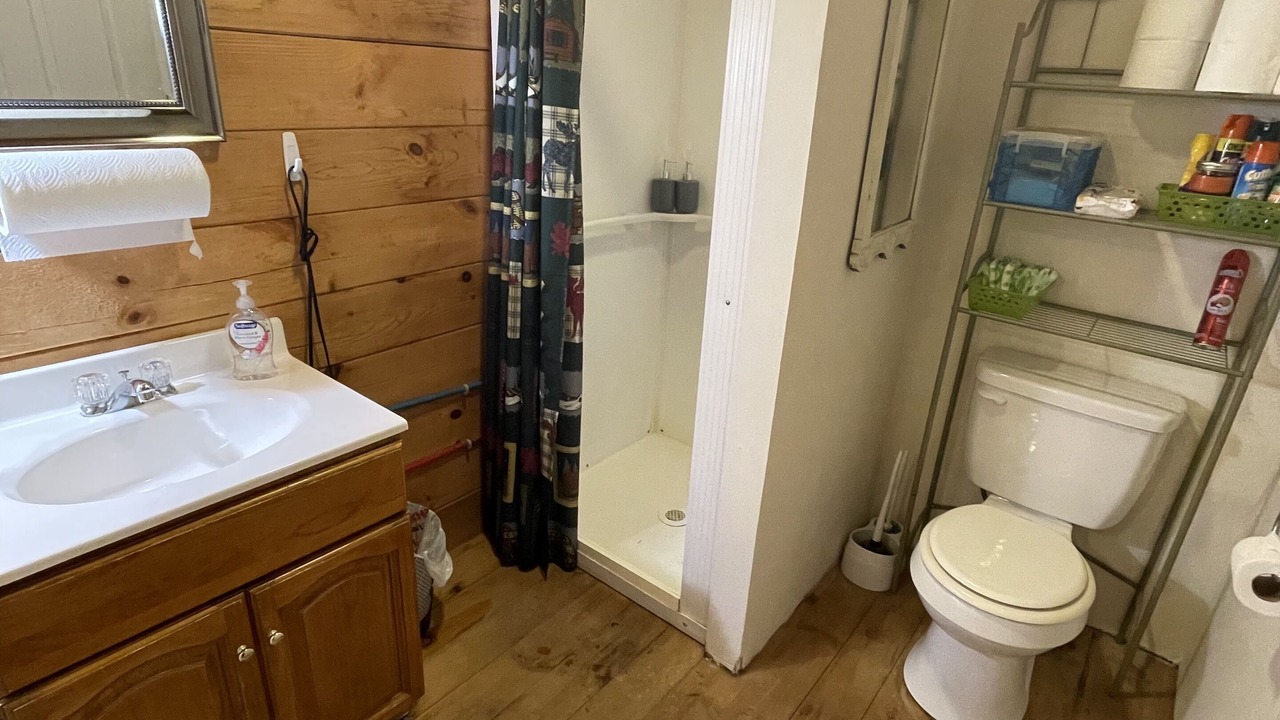Photo of Bathroom in Galeton