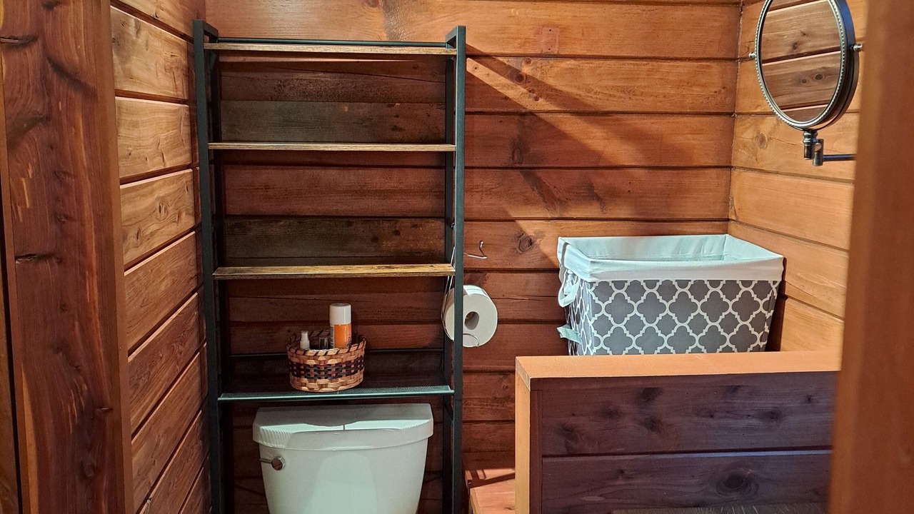 Photo of Bathroom in Perrysville