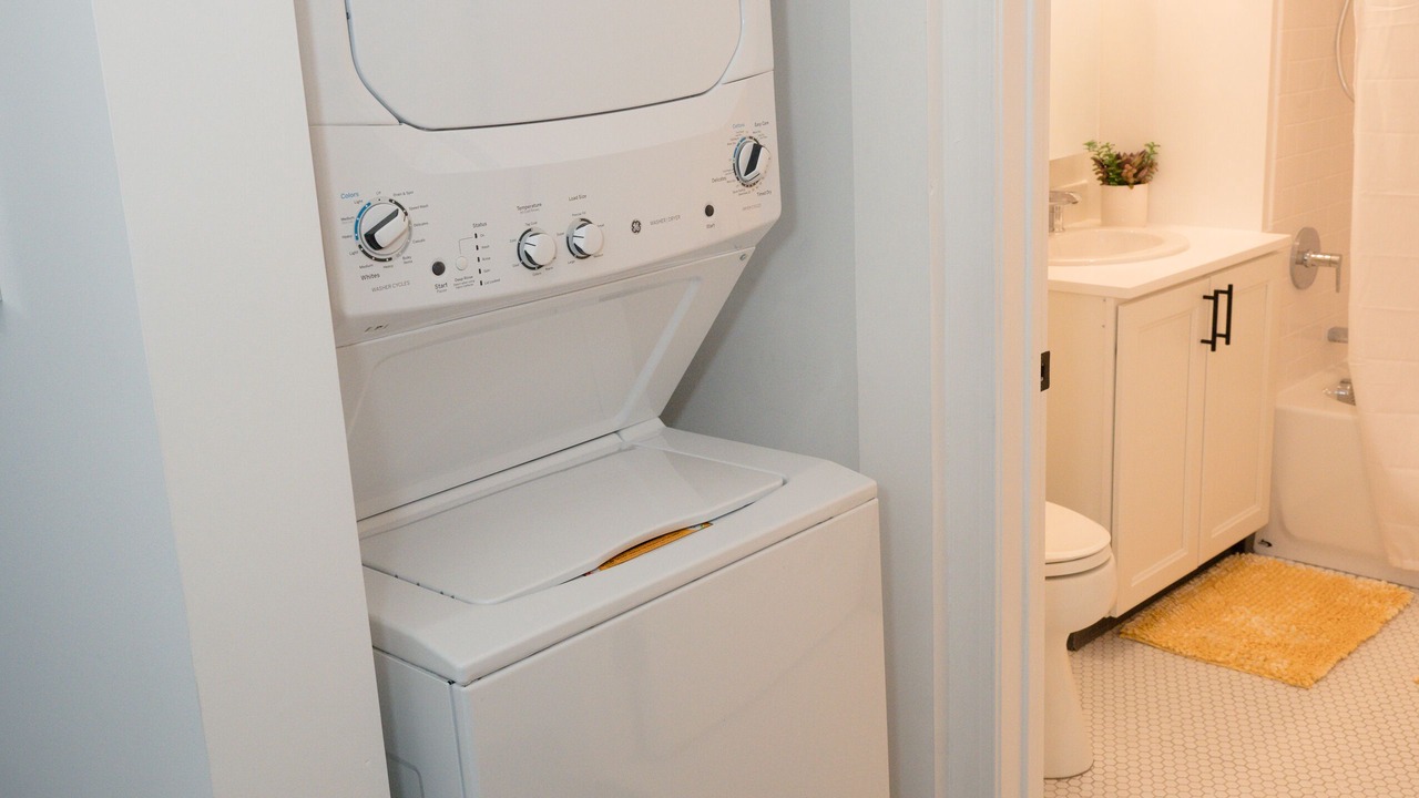 Photo of Bathroom in Newark
