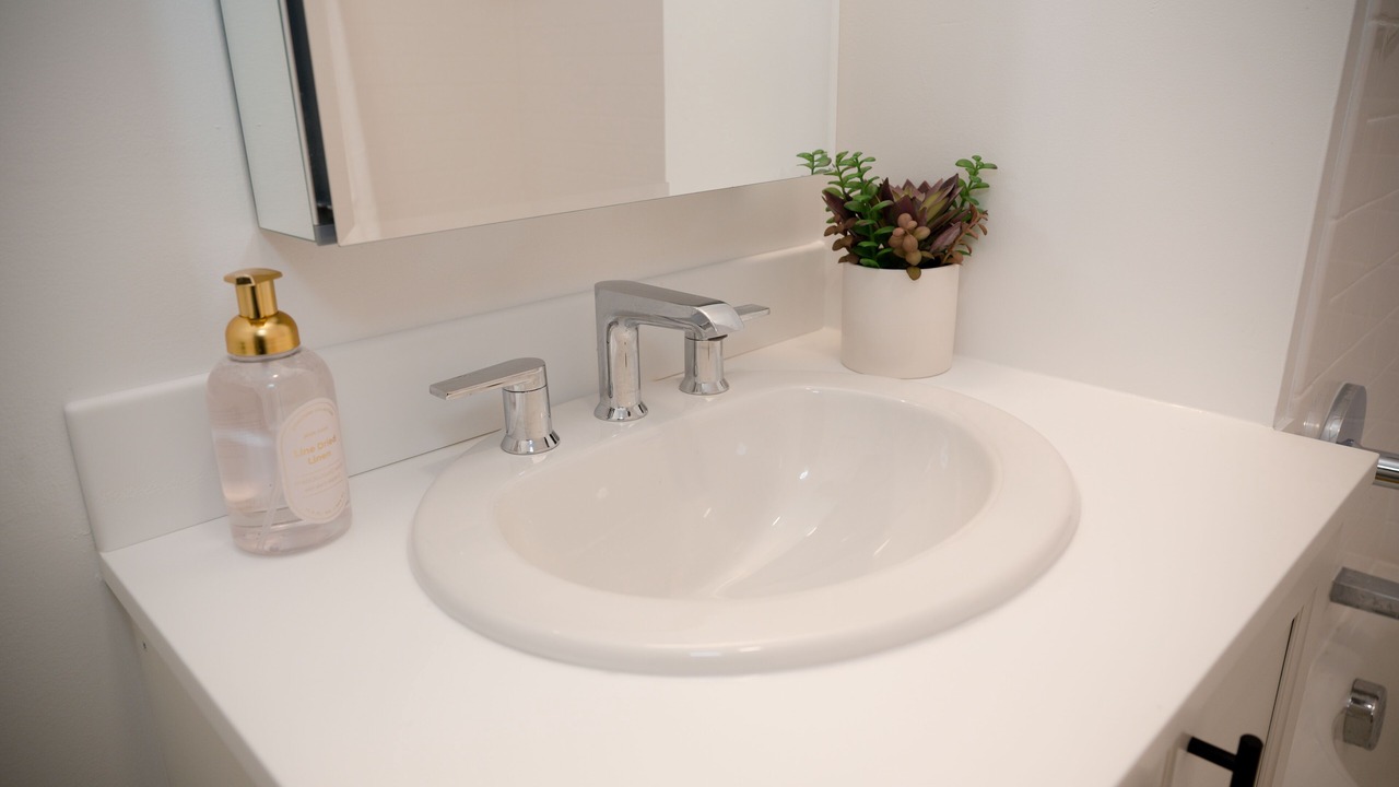 Photo of Bathroom in Newark