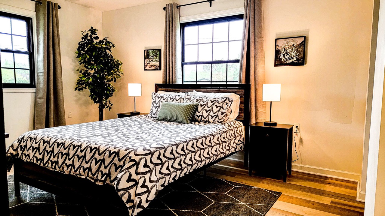 Photo of Bedroom in Rogers