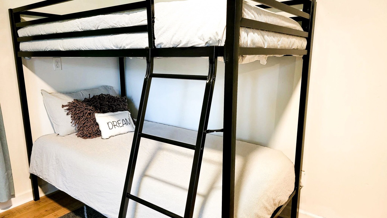 Photo of Bedroom in Rogers