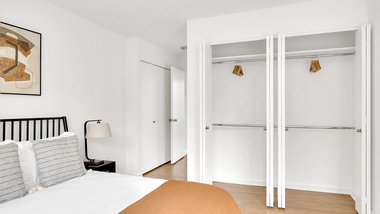 Photo of Bedroom in Lincoln Square
