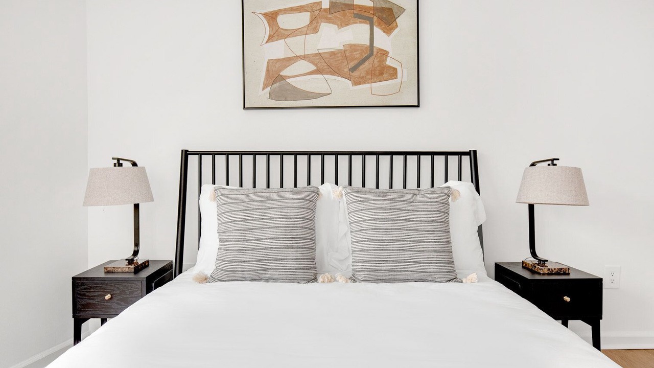 Photo of Bedroom in Lincoln Square