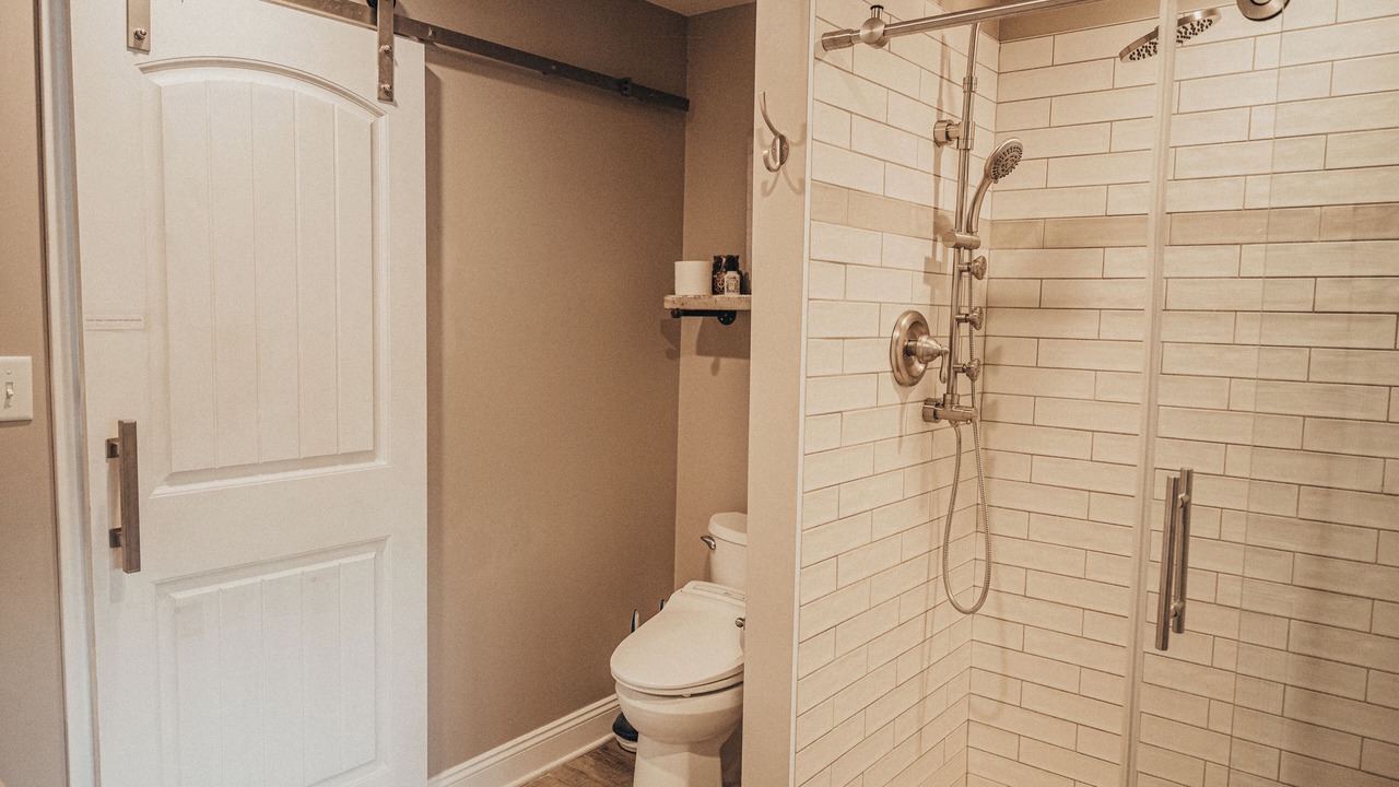 Photo of Bathroom in Portage Lakes