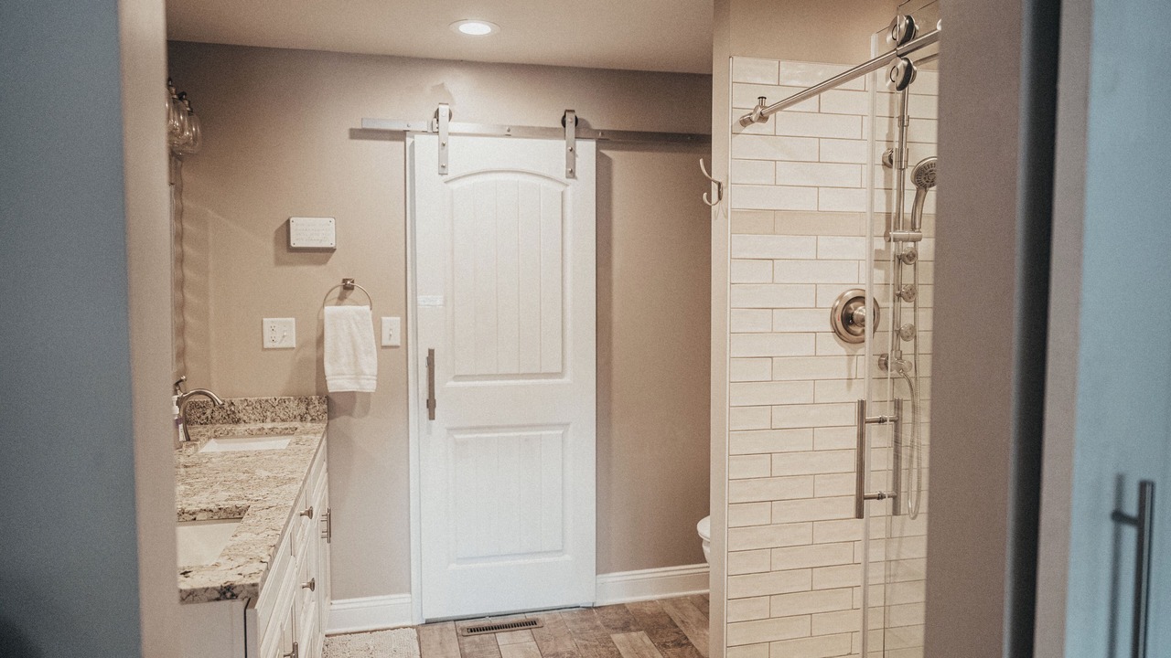 Photo of Bathroom in Portage Lakes