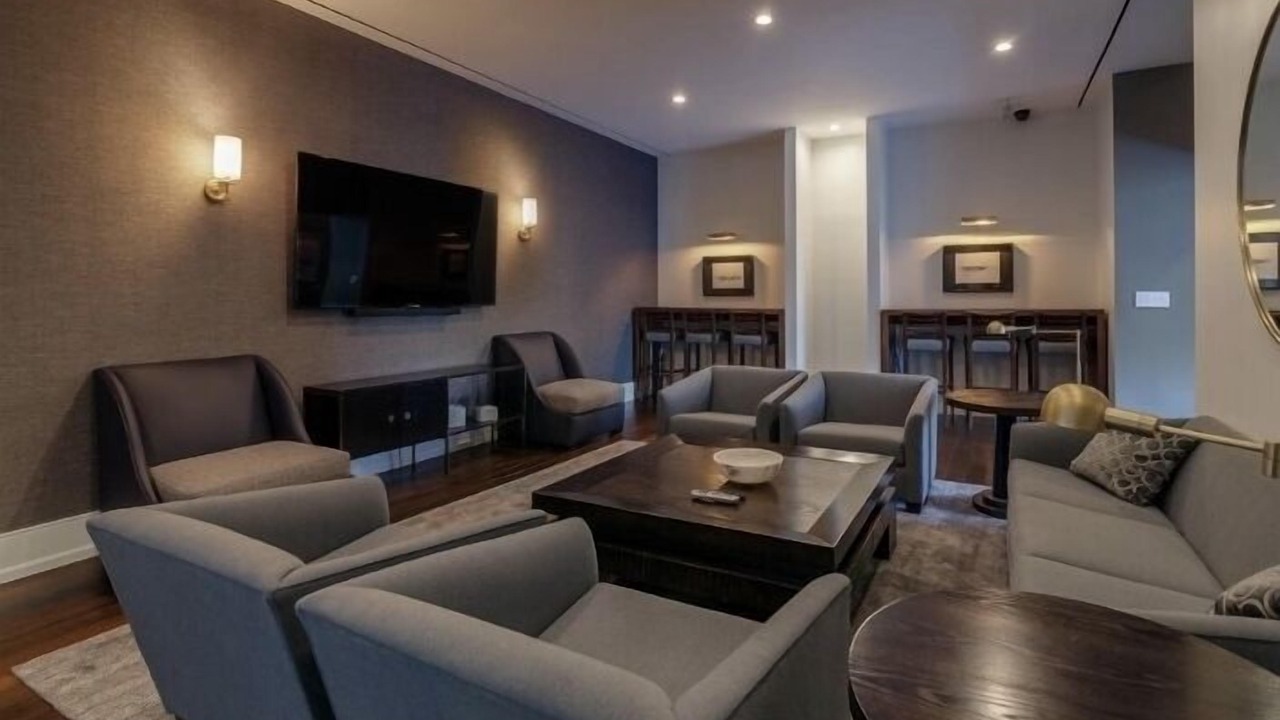 Photo of Bedroom in Lincoln Square