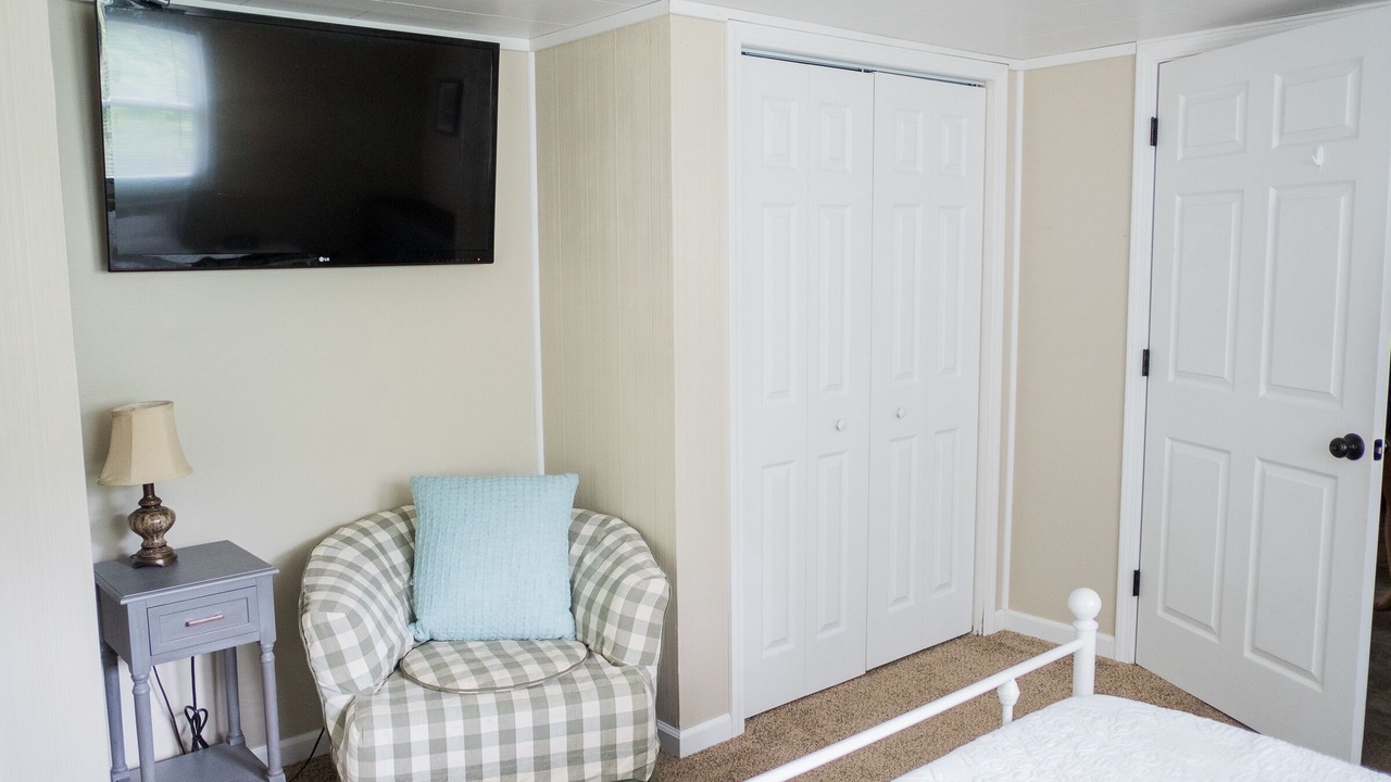 Photo of Bedroom in Hopwood