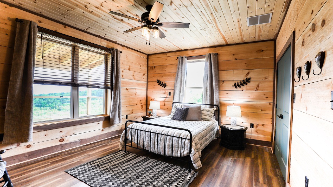 Photo of Bedroom in Fishers Hill