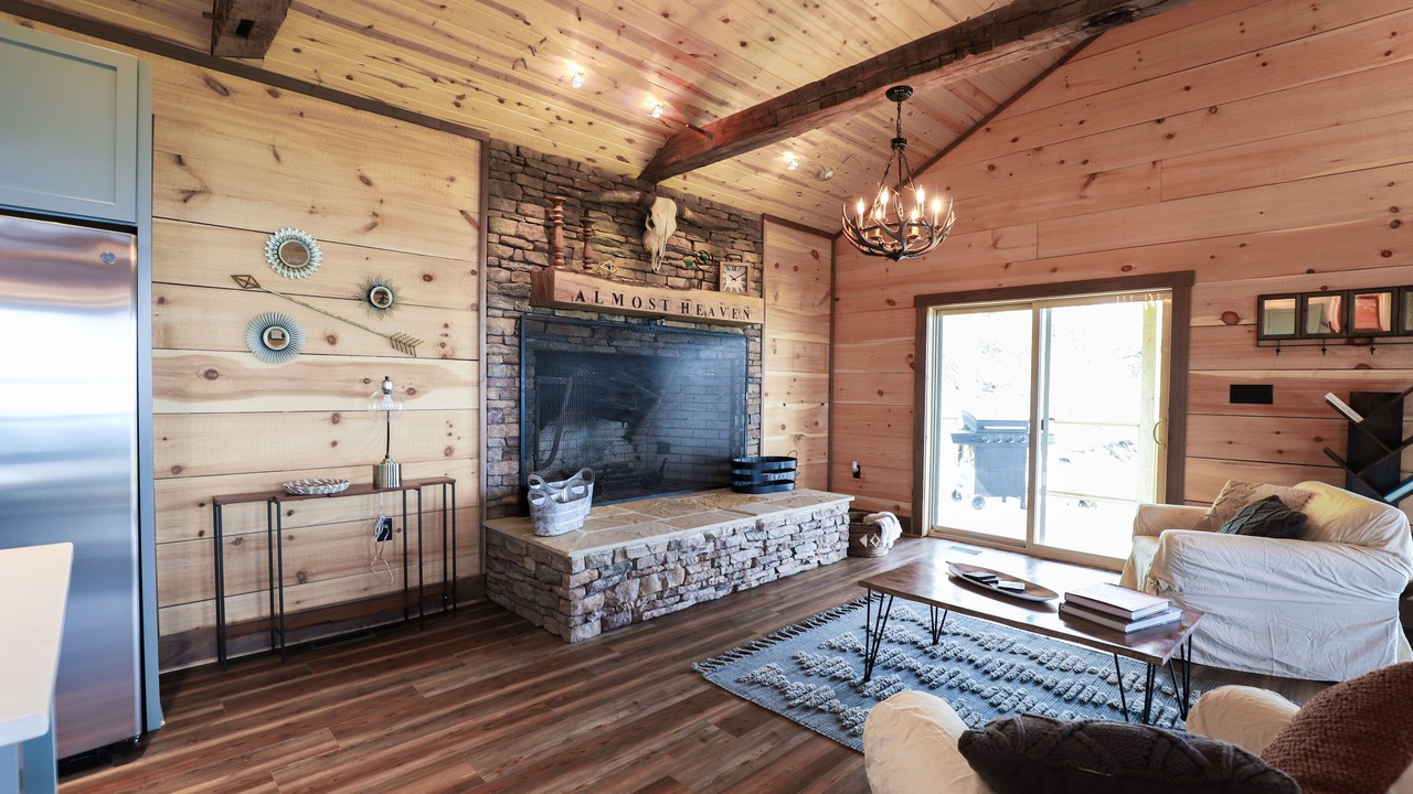 Photo of Livingroom in Fishers Hill