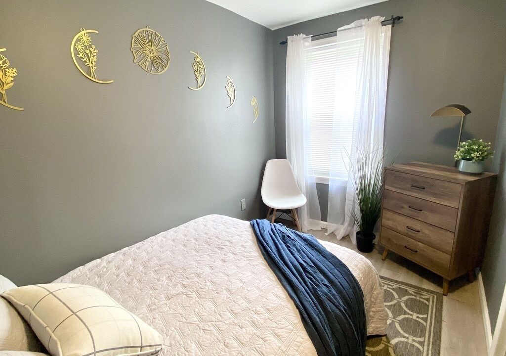 Photo of Bedroom in Olde Richmond