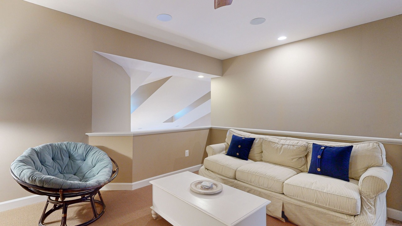 Photo of Livingroom in The Commons