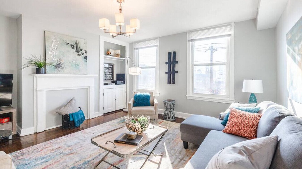 Photo of Livingroom in Mount Auburn
