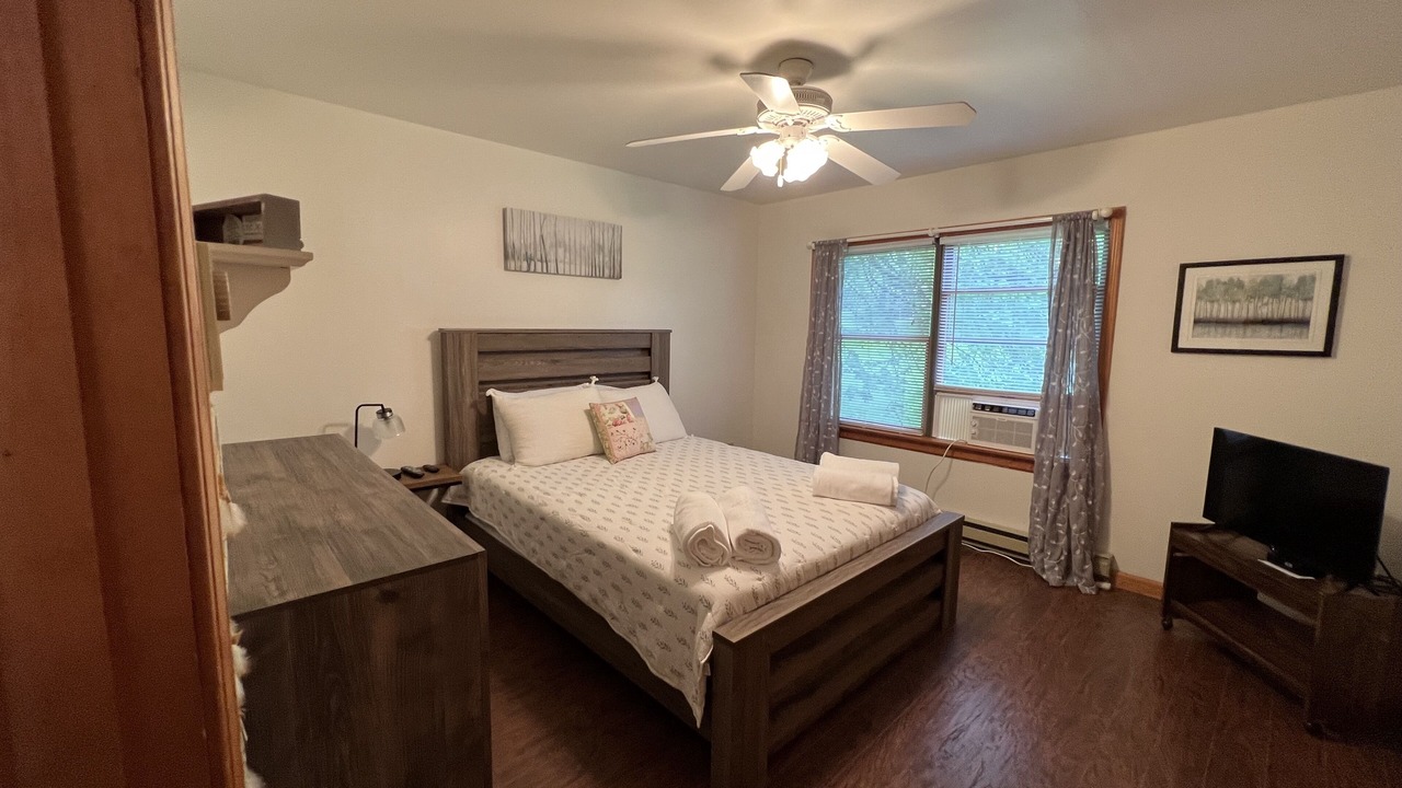 Photo of Bedroom in Lake Ariel