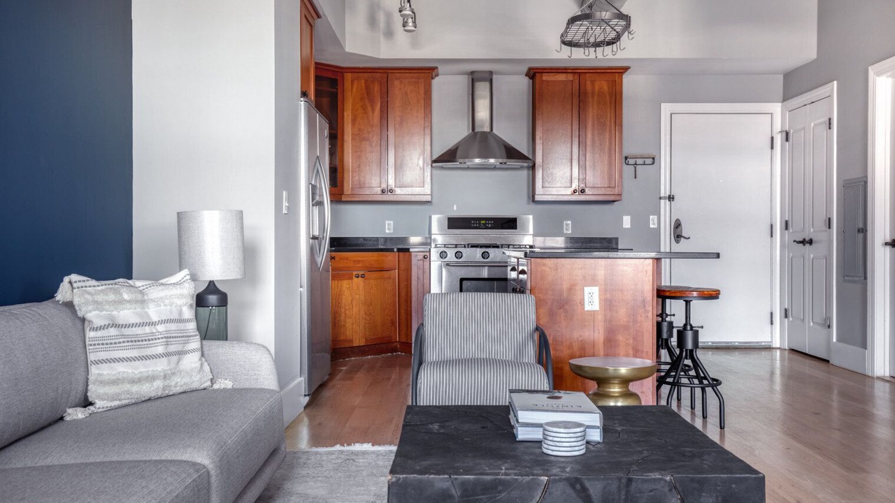 Photo of Livingroom in The Heights