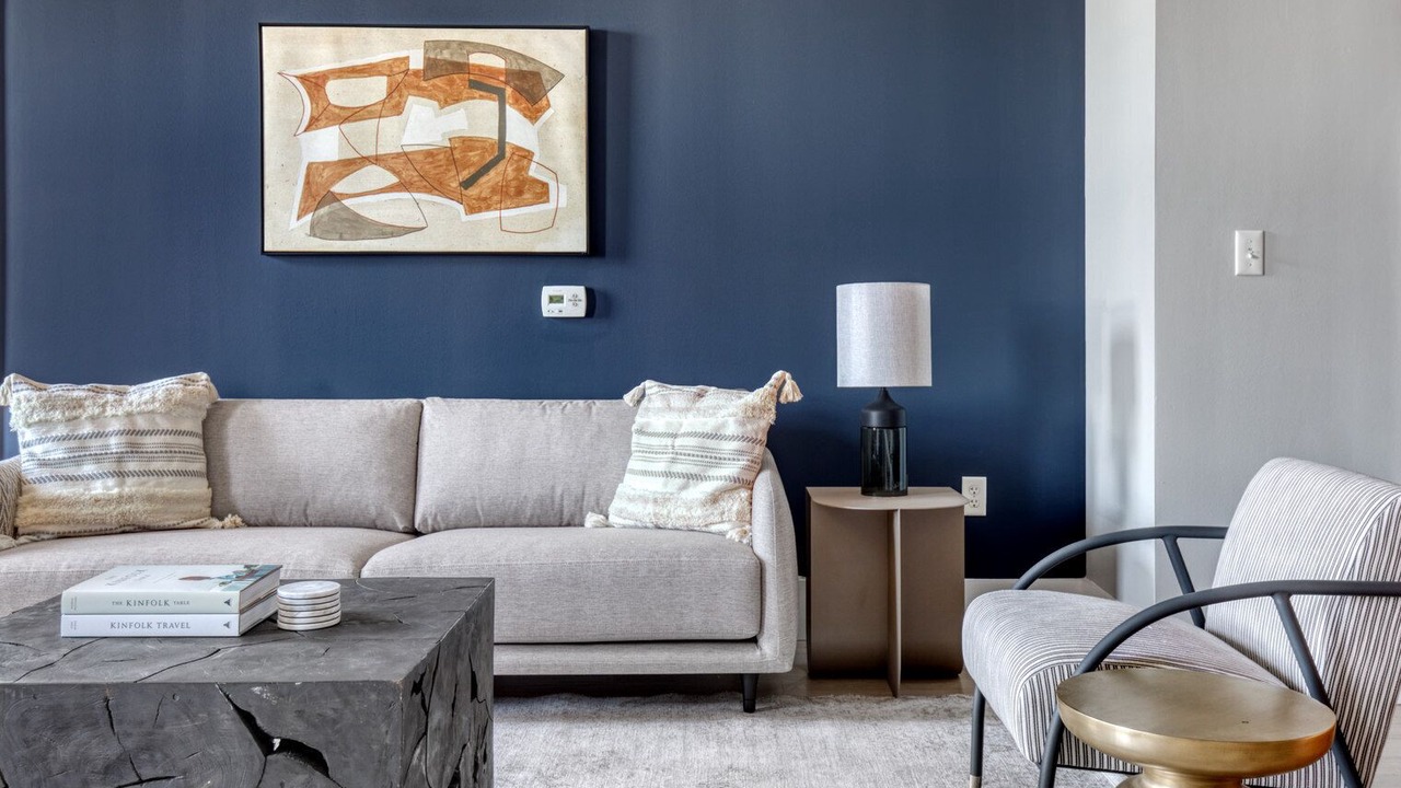 Photo of Livingroom in The Heights
