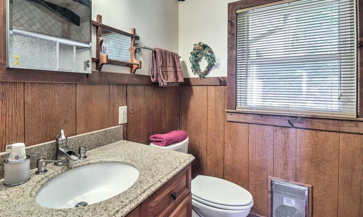 Photo of Bathroom in Stanley