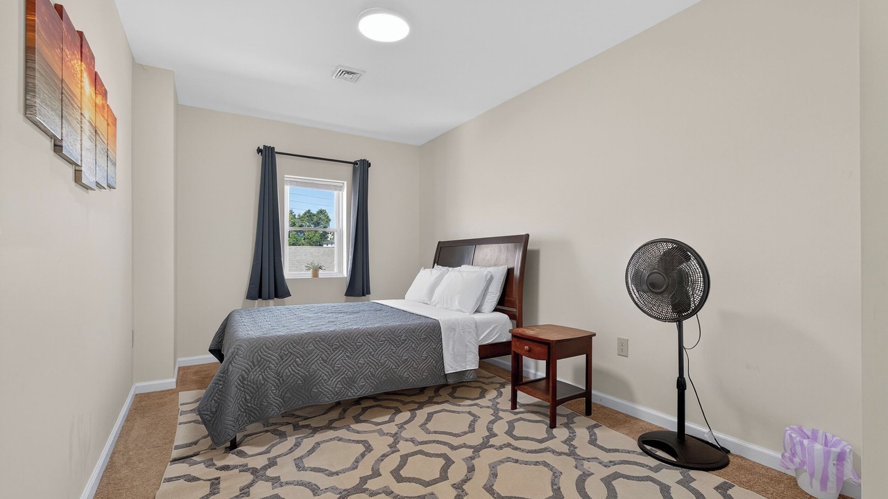 Photo of Bedroom in Middletown