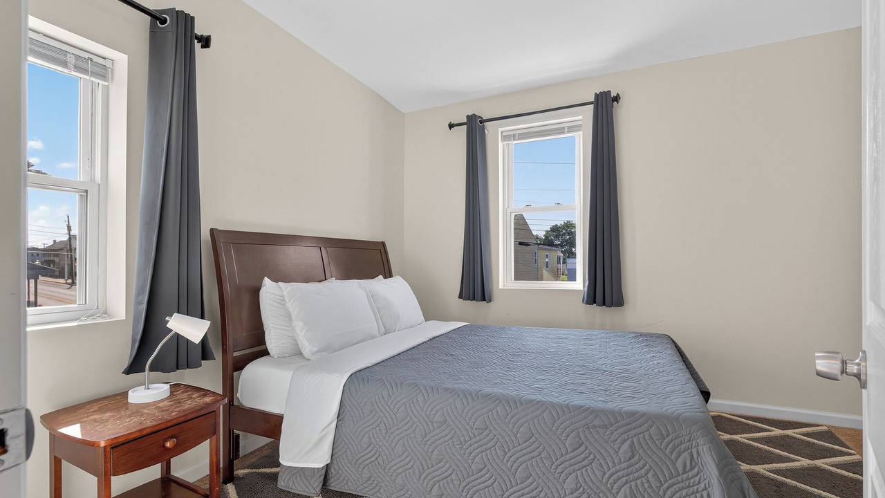 Photo of Bedroom in Middletown