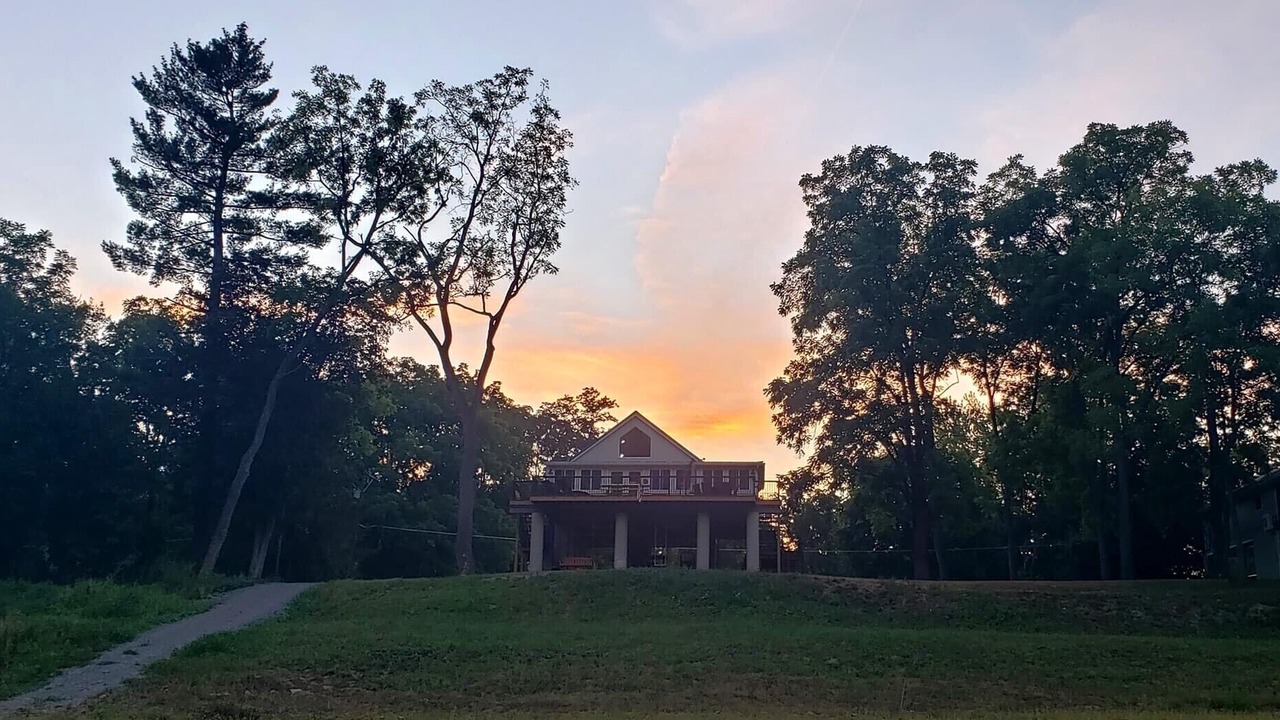 Photo of Outdoor in Camptown